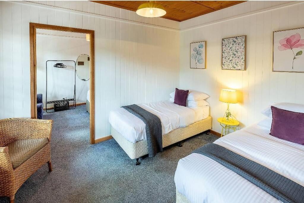 Holiday home Two8seven5 Country Escape